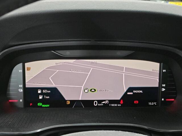 Skoda OCTAVIA Combi 1.4 TSI iV 204pk PHEV Business Edition Virtual Cockpit Navigatie Trekhaak Elektrische achterklep