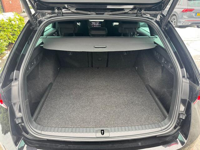 Skoda OCTAVIA Combi 1.4 TSI iV PHEV Sportline Business virtual cockpit, navi, cruise, stoelverw