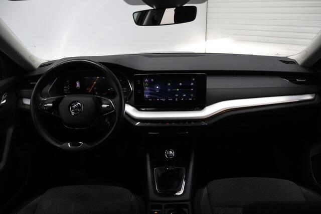 Skoda OCTAVIA Combi 1.5 TSI First Edition 150PK | Trekhaak | Stoelverwarming | Carpl