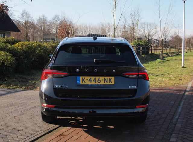 Skoda OCTAVIA Combi 1.0 e-TSI Business Edition Plus | Head-Up Display | Sfeerverlichting | Automaat | Cruise Control | Apple Carplay | Parkeersensoren |