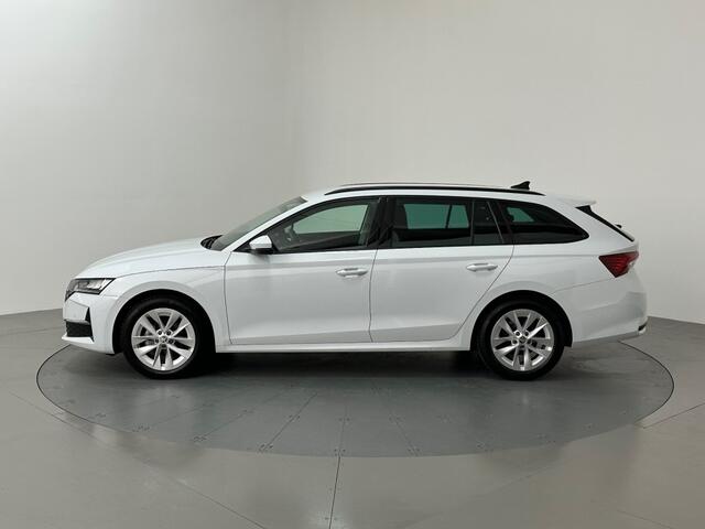 Skoda OCTAVIA 1.5 TSI BUSINESS EDITION PLUS MOONWHITE METALLIC
