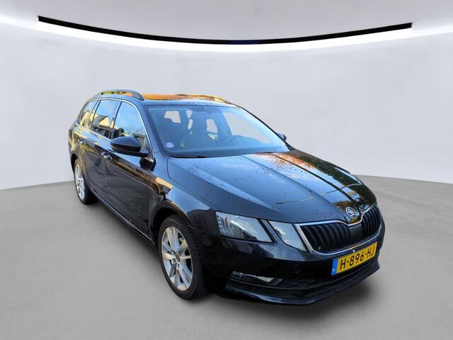 Skoda OCTAVIA Combi 1.5 TSI 150pk Greentech Sport Business DSG / Navigatie / Stoelverwarming / Trekhaak afneembaar