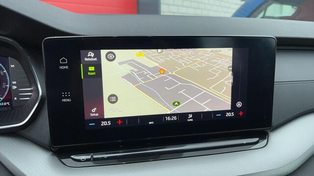 Skoda OCTAVIA Combi 1.0 e-TSI Business Edition AUTOMAAT / TREKHAAK / ACC / FULL LED / NAVI / CARPLAY / CLIMA / PDC / NL-AUTO