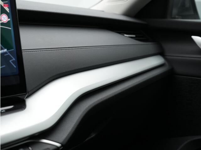 Skoda OCTAVIA Combi 1.5 TSI MHEV DSG Business Edition Plus | Achteruitrijcamera | Adaptive cruise | Navigatie