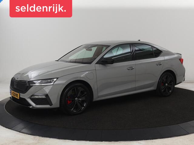 Skoda OCTAVIA 1.4 TSI RS iV PHEV Business | Stoelverwarming | Adaptive cruise | Side Assist | Camera | Alcantara | Matrix LED | Carplay | Sfeerverlichting | Navigatie |
