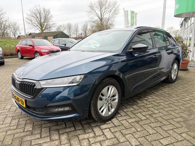 Skoda OCTAVIA Combi 1.0 TSI Bns Edition, Aut, Nav, Carplay, Stoel en Stuurverwarming