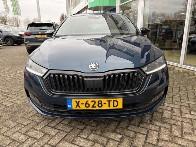 Skoda OCTAVIA Combi 1.0 TSI Bns Edition, Aut, Nav, Carplay, Stoel en Stuurverwarming