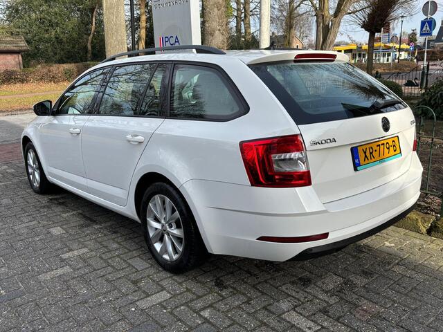 Skoda OCTAVIA Combi 1.0 TSI Greentech Ambition Business