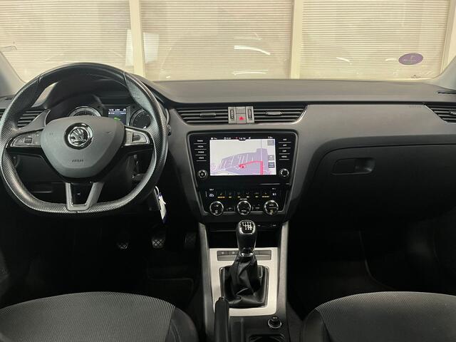 Skoda OCTAVIA Combi 1.0 TSI Greentech Ambition Business