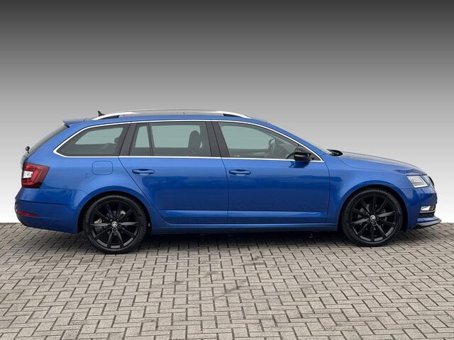 Skoda OCTAVIA Combi 1.0 TSI Greentech Style Business NL-AUTO | PANODAK | TREKHAAK | LUXE BEKLEDING