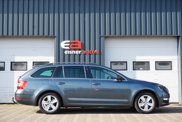 Skoda OCTAVIA Combi 1.0 TSI Greentech Ambition | TREKHAAK | STOELVERW. | HALF LEDER |