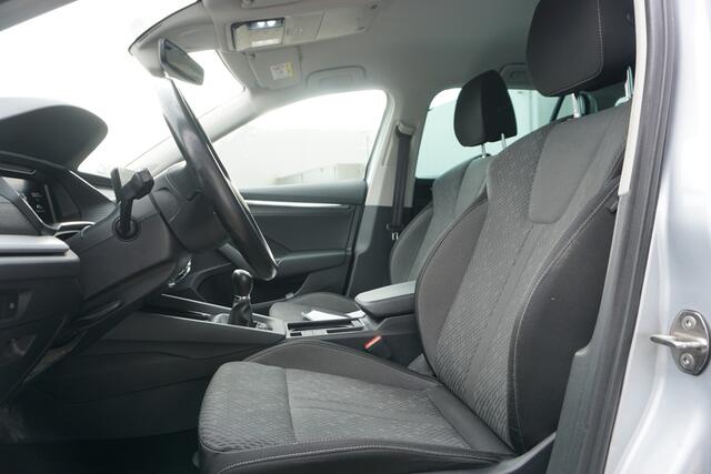 Skoda OCTAVIA Combi 1.0 TSI Style | TREKHAAK | STOELVERWARMING |