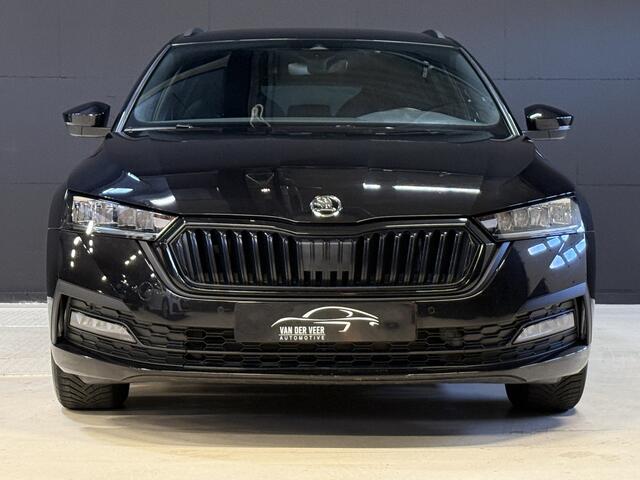 Skoda OCTAVIA Combi 1.0 TSI Sport Business | Apple Carplay | Stoelverwarming | Trekhaak