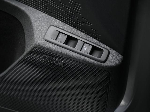 Skoda OCTAVIA Combi 1.4 TSI RS iV 245 pk PHEV | Adaptief onderstel | Geheugen-/massagestoelen | Canton | Head-up display | Matrix LED