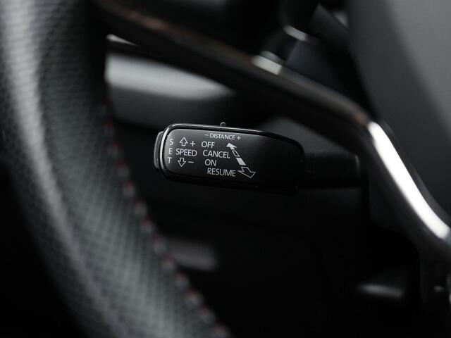 Skoda OCTAVIA Combi 1.4 TSI RS iV 245 pk PHEV | Adaptief onderstel | Geheugen-/massagestoelen | Canton | Head-up display | Matrix LED