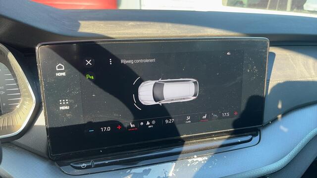 Skoda OCTAVIA Combi 1.0 TSI Business Edition TREKHAAK / STOELVERW / STUURVERW / VIRTUAL / FULL LED / KEYLESS / CARPLAY / NL-AUTO