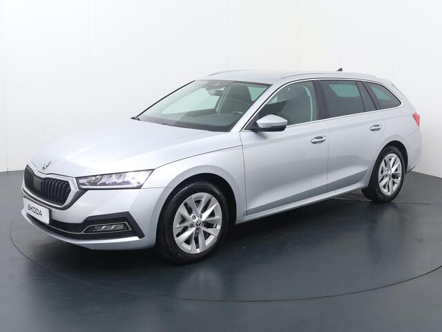 Skoda OCTAVIA Combi 1.0 TSI Business Edition | 110 PK | Cruise control | Climate control | LED verlichting | Apple Carplay/Android Auto |
