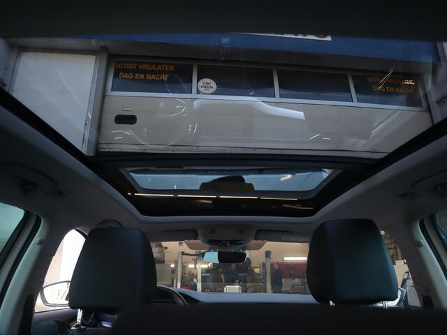 Skoda OCTAVIA Combi 1.4 TSI iV PHEV Business Edition / Pano / Matrix LED / 4x Stoelverwarming / Stuurverwarming