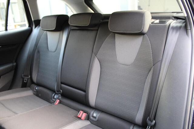 Skoda OCTAVIA Combi 1.0 e-TSI Business Edition LED - Stoelverwarming