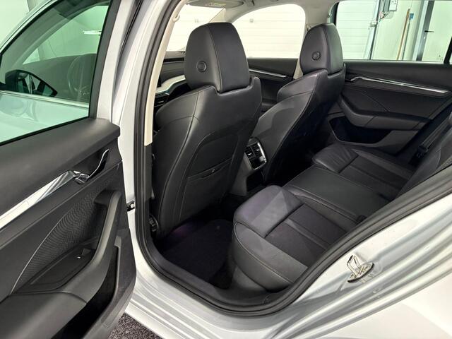 Skoda OCTAVIA Combi 1.4 TSI iV PHEV Business Edition | STOEL- STUURVERW. | CAMERA | CARPLAY |