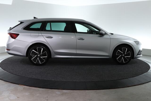 Skoda OCTAVIA Combi 1.4 TSI iV PHEV Business Edition | STOEL- STUURVERW. | CAMERA | CARPLAY |
