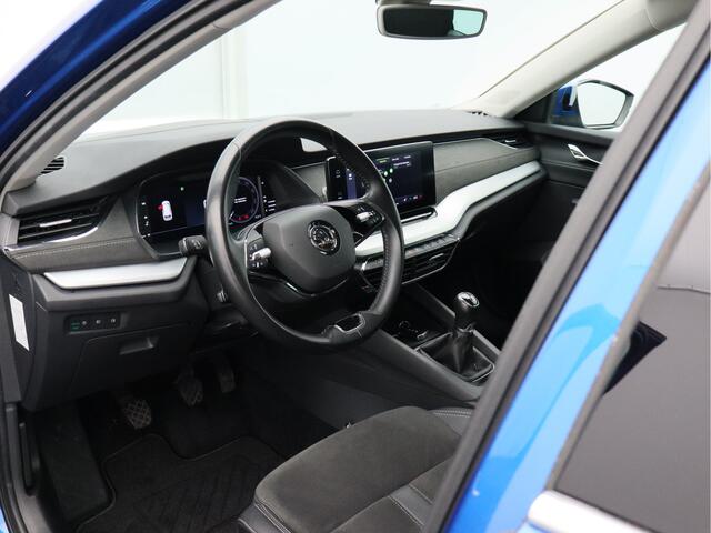 Skoda OCTAVIA Combi 1.5 TSI First Edition/ trekhaak/ compleet!