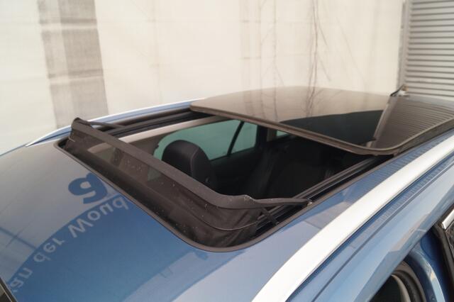 Skoda OCTAVIA Combi 1.0 TSI 110pk DSG Business Edition Plus -PANO-