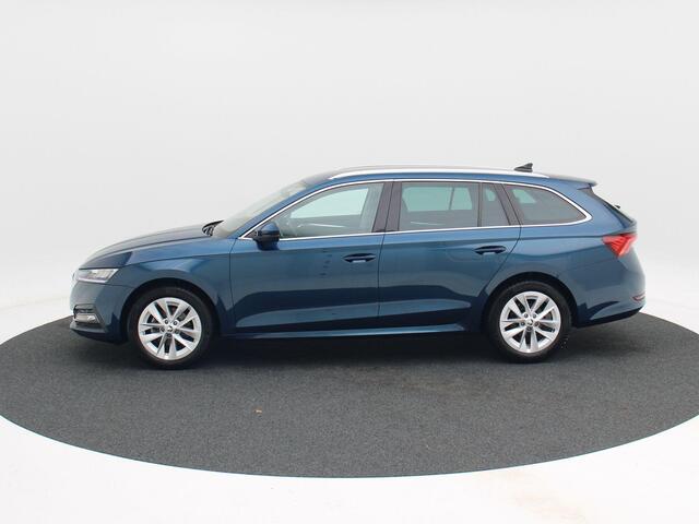 Skoda OCTAVIA Combi 1.0 e-TSi 110 Pk Business Edition Plus | Stoel/Stuur Verwarming | Adaptive Cruise | Climatronic | CarPlay | Navigatie | 17 Inch | 55.133 Km !!