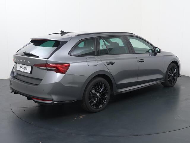 Skoda OCTAVIA Combi First Black Styling Pakket 1.5 TSI DSG | Automaat | Navigatie | Adaptieve cruise control | Apple Carplay/Android Auto | 18" lichtmetalen velgen |