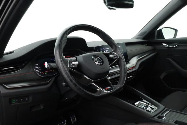 Skoda OCTAVIA 1.4 TSI RS iV PHEV Business | Pano | HUD | Adapt. Cruise | Elek. Trekhaak | Keyless | Stoelverw. | NAV + CarPlay