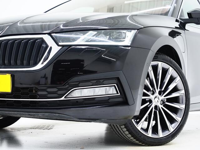 Skoda OCTAVIA Combi 1.4 TSI iV PHEV Style | Panoramadak | Leder | Canton | HUD | Camera | Massage | Keyless | Adaptive Cruise
