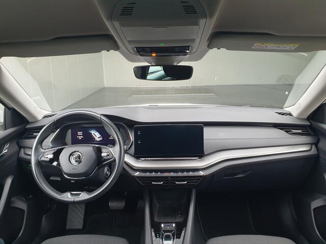 Skoda OCTAVIA Combi 1.5 e-TSI Business Edition NAVI/PDC/LED/CRUISE/AIRCO/LMV