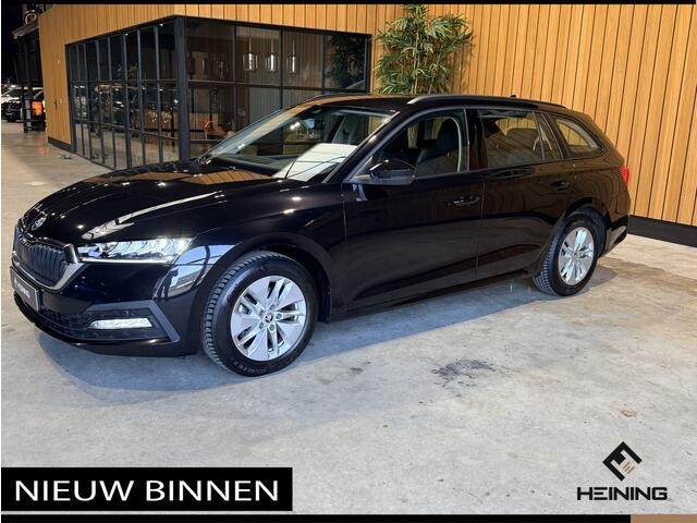 Skoda OCTAVIA Combi 1.0 TSI Business Edition. Navi. Apple-carplay.Trekhaak. Dealer onderhouden met NAP