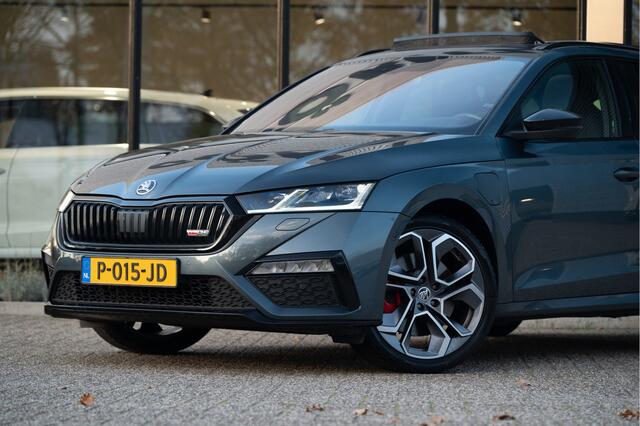 Skoda OCTAVIA Combi 1.4 TSI RS iV PHEV Business | Pano | ACC | Matrix LED | Elek. Achterklep | Stoel- Stuurverw. | Dodehoek
