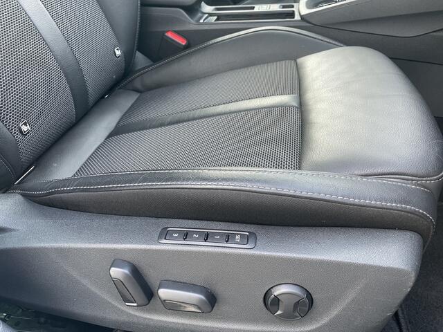 Skoda OCTAVIA Combi 1.4 TSI iV PHEV Business Edition Dodeh.| HUD | Stuur/Stoelverw. | Carplay