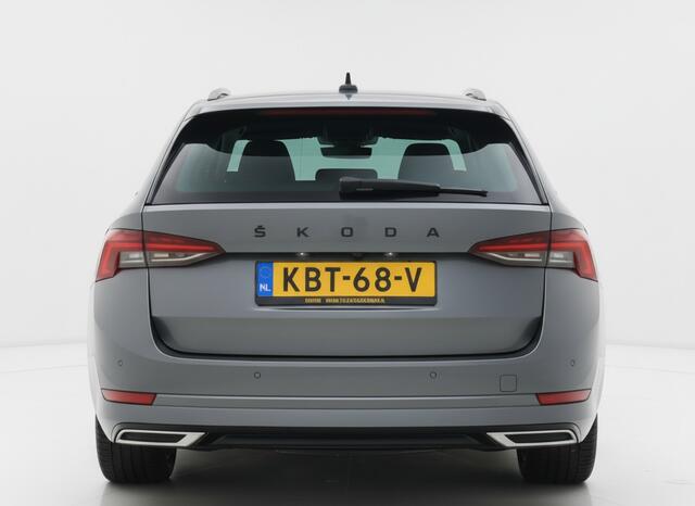 Skoda OCTAVIA Combi 1.5 TSI MHEV 150PK SPORTLINE BUSINESS CAMERA/NAVI/HEAD-UP/SFEERVERL.