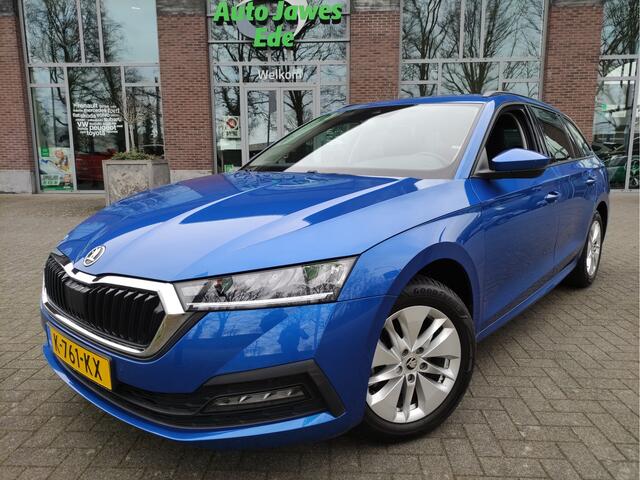 Skoda OCTAVIA Combi 1.0 TSI Business Edition Trekhaak - Getinte ruiten - Dealeronderhouden - NL auto