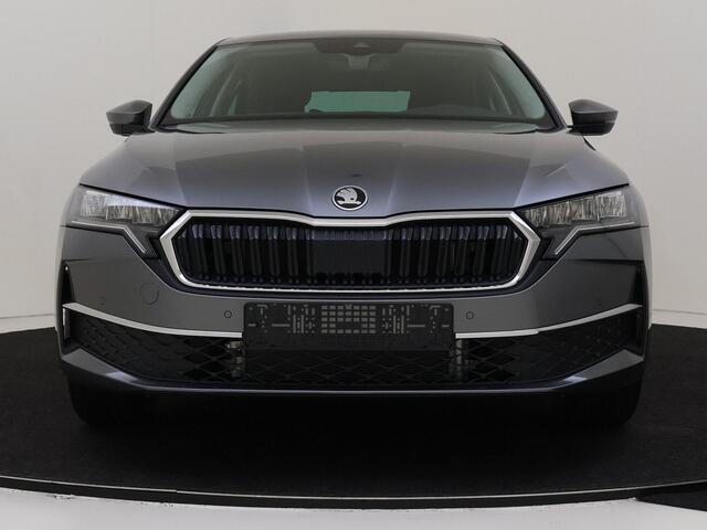 Skoda OCTAVIA 1.5 TSI MHEV First Edition