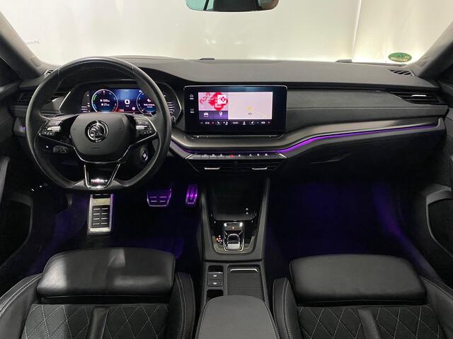 Skoda OCTAVIA RS iV Matrix-LED kopl 19Inch Carbon EL.stoel+Memo Camera Lane-assist Kessy-Go ACC Verwarmd stuur
