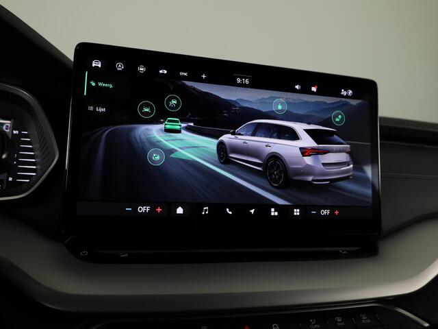 Skoda OCTAVIA Combi 1.5 TSI Business Edition Plus 115pk | Navigatie | Verlengde garantie | Parkeercamera | Keyless Entry | Climatronic