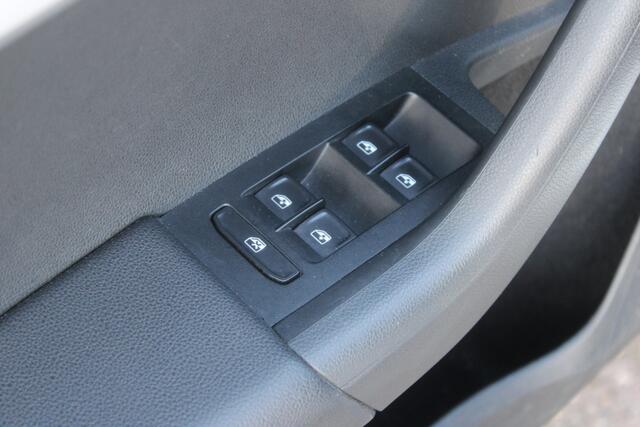 Skoda OCTAVIA Combi 1.0 TSI Greentech Ambition Business