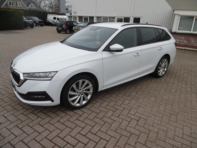 Skoda OCTAVIA Combi 1.0 TSI Business Edition