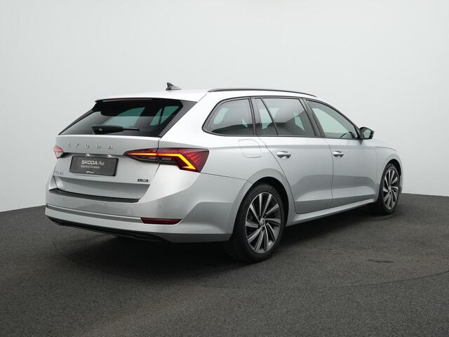 Skoda OCTAVIA Combi 1.0 e-TSI 110 pk DSG Sport Business | Adaptive Cruise | Navigatie | Sportonderstel