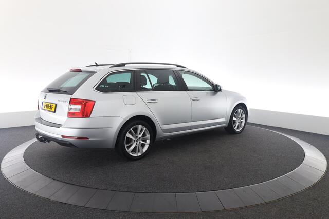 Skoda OCTAVIA Combi 1.0 TSI Greentech Business Edition
