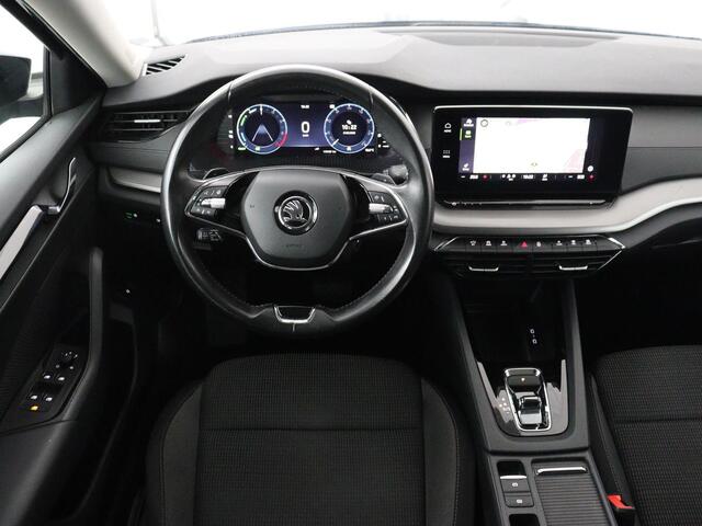 Skoda OCTAVIA 1.4 TSI iV PHEV Business Edition | Adaptive cruise | Stuurverwarming | Carplay | Navigatie | Parkeerhulp | Full LED | Climate control | Digital Cockpit | Bluetooth | Plug In