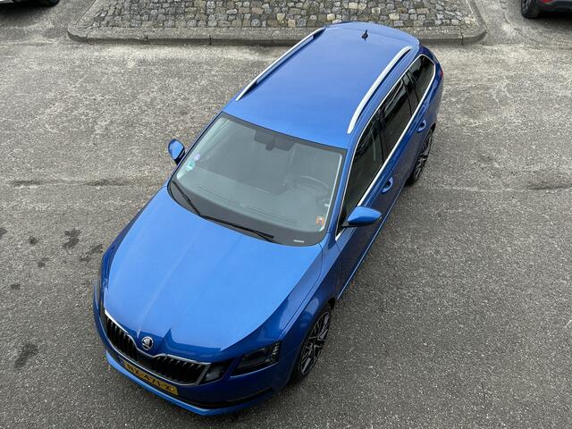 Skoda OCTAVIA Combi 1.0 TSI Ambition 1e EIGENAAR TREKHAAK NAVI CRUISE ECC