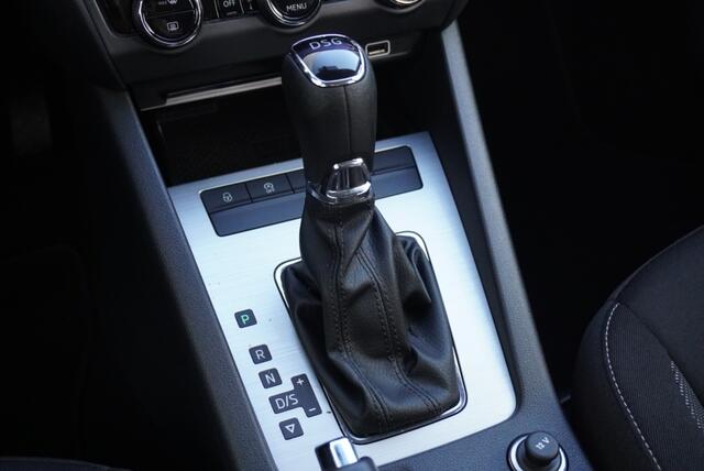 Skoda OCTAVIA Combi 1.5 TSI Greentech Bns 150Pk CarPlay | Cruise | Clima | NAP