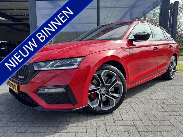 Skoda OCTAVIA Combi 1.4 TSI RS iV PHEV Sport DSG 245Pk Camera | Keyless | Memory Stoelverwarming | Carplay