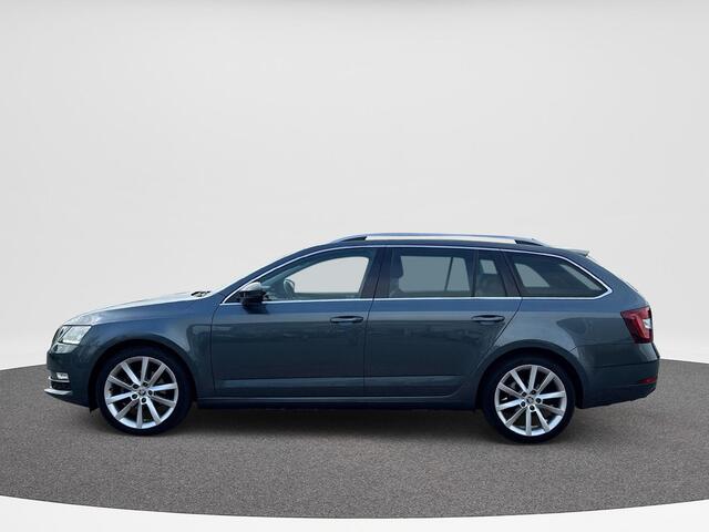 Skoda OCTAVIA Combi 1.5 TSI Greentech Style Business | Automaat | 150 pk | Pano Dak | Trekhaak | Leder | Canton Sound |