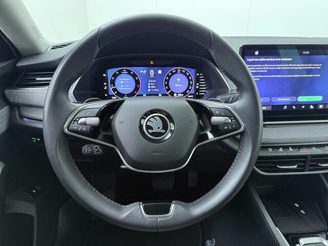 Skoda OCTAVIA Combi 1.5 TSI MHEV First Edition | PK | Automaat | Cruise control | Achteruitrijcamera | Keyless | Climate control |